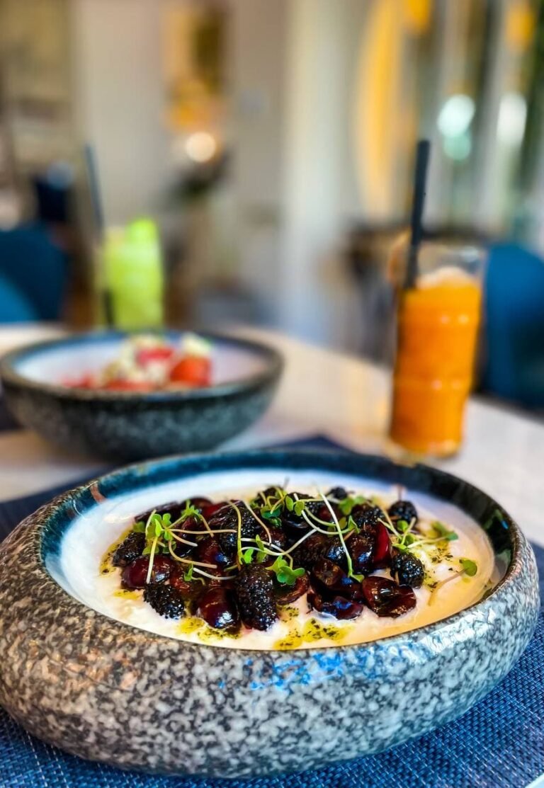 Rose Bar Baku